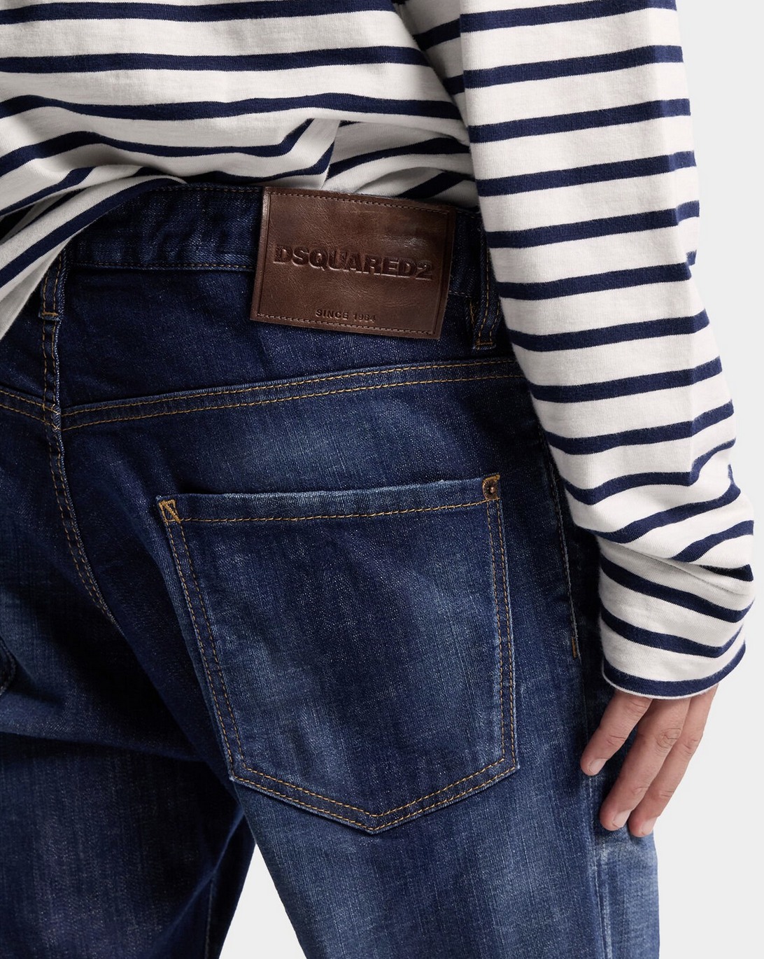 DARK CLEAN WASH TEDDY JEANS